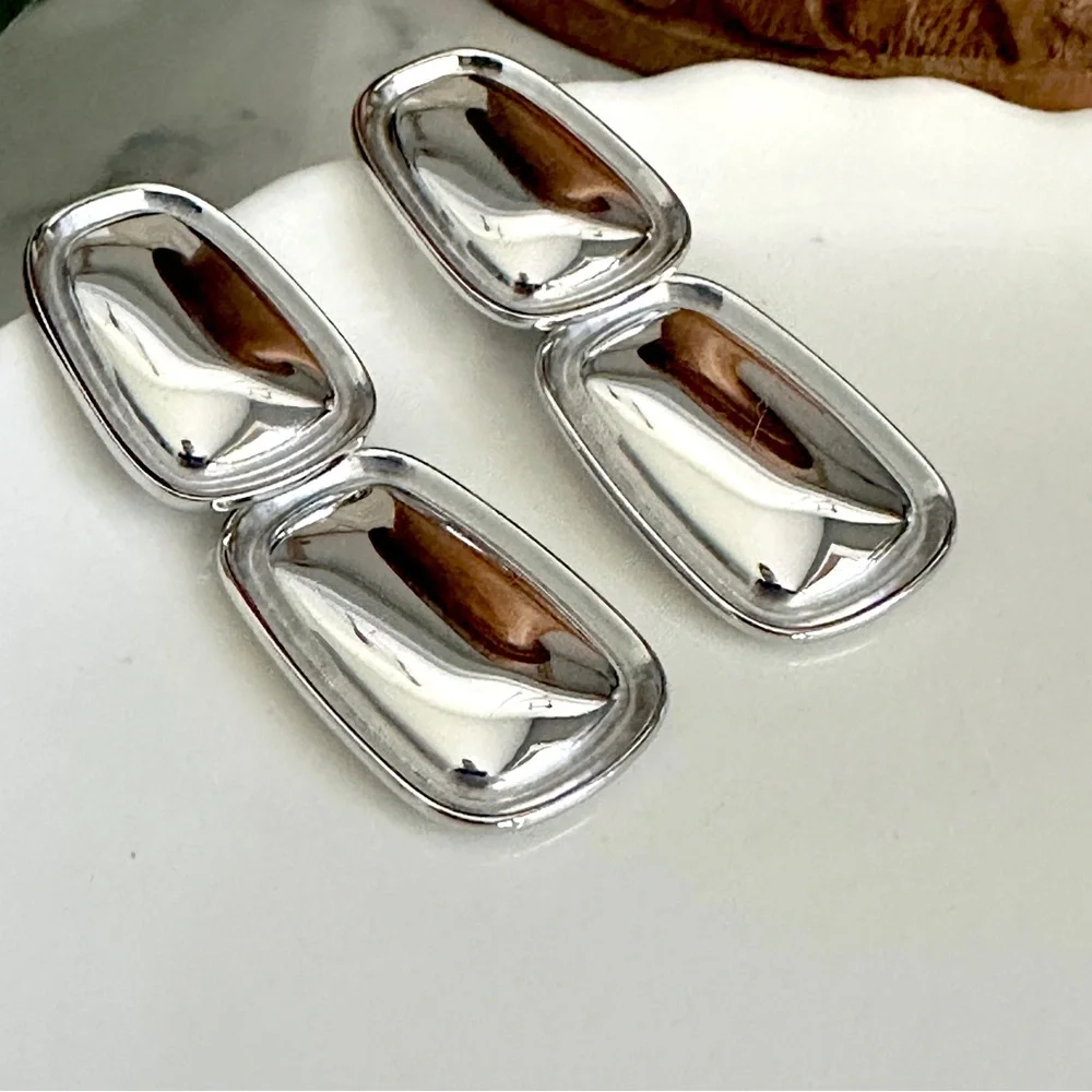 2/$30🌵 Silver Rounded Rectangle Dangle Earrings Chunky 90’s Vibe Jewelry NEW